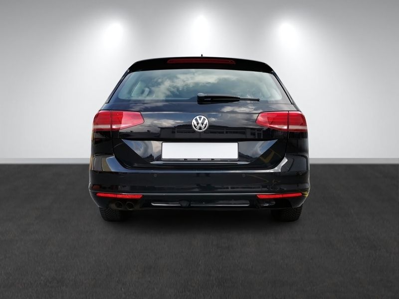 Gebraucht VW Passat Comfortline 190 PS (139 kW) 2015 Kombi