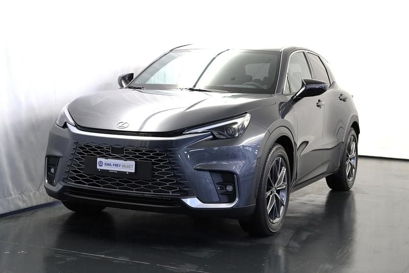Grau Gebraucht 2025 Lexus LBX SUV | CHF 41’820 (Fairer Preis) - Bild 1/4