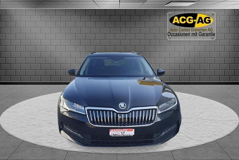 Gebraucht Skoda Superb Ambition 200 PS (147 kW) 2023 Kombi