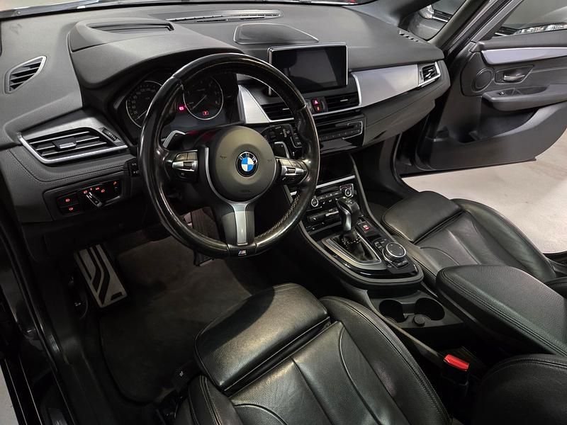 Gebraucht BMW 220 Active Tourer M Sport 190 PS (139 kW) 2015 Van / Kleinbus