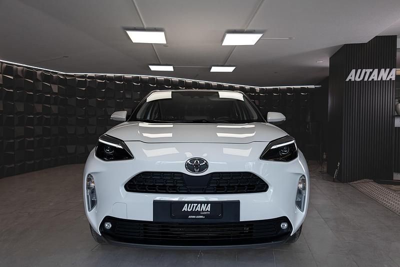 Gebraucht Toyota Yaris 125 PS (91 kW) 2023 Kleinwagen