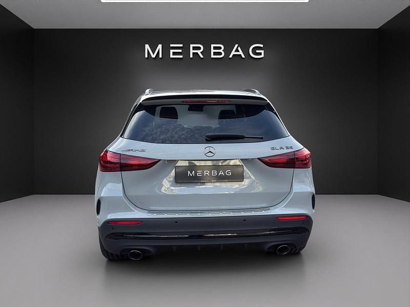 Neu Mercedes GLA35 AMG AMG 306 PS (225 kW) 2025 Grau SUV