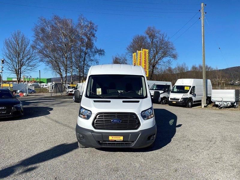 Gebraucht Ford Transit 105 PS (77 kW) 2019 Van