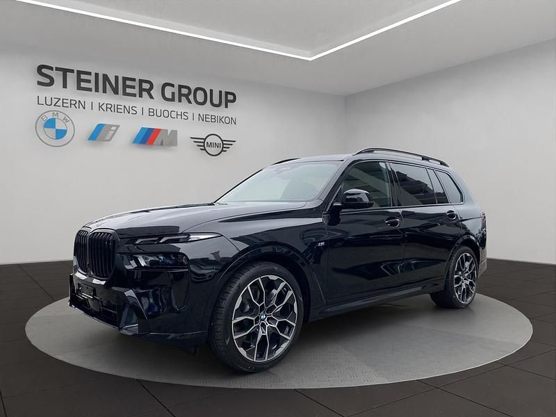 Neu BMW X7 M Sport 340 PS (250 kW) 2025 Grau SUV