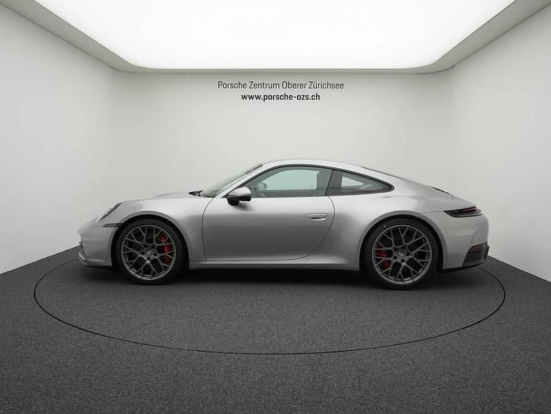 Neu Porsche 911 Carrera S 480 PS (353 kW) 2025 Silber Coupé