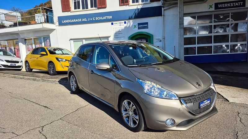 Gebraucht 2013 Peugeot 208 Allure Kleinwagen | CHF 8’700 (Etwas zu teuer) - Bild 1/4