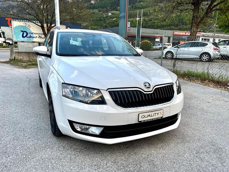 Gebraucht Skoda Octavia Ambition 180 PS (132 kW) 2014 Kombi