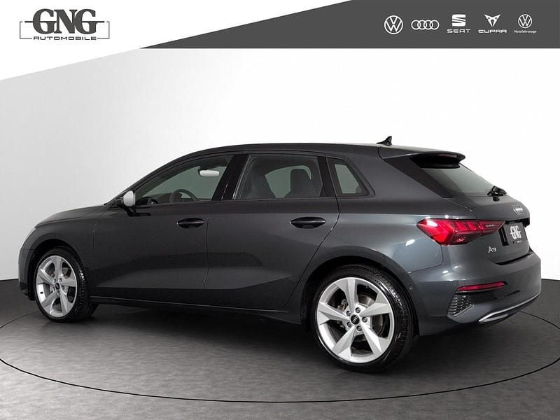 Gebraucht Audi A3 Advanced 150 PS (110 kW) 2024 Grau Limousine