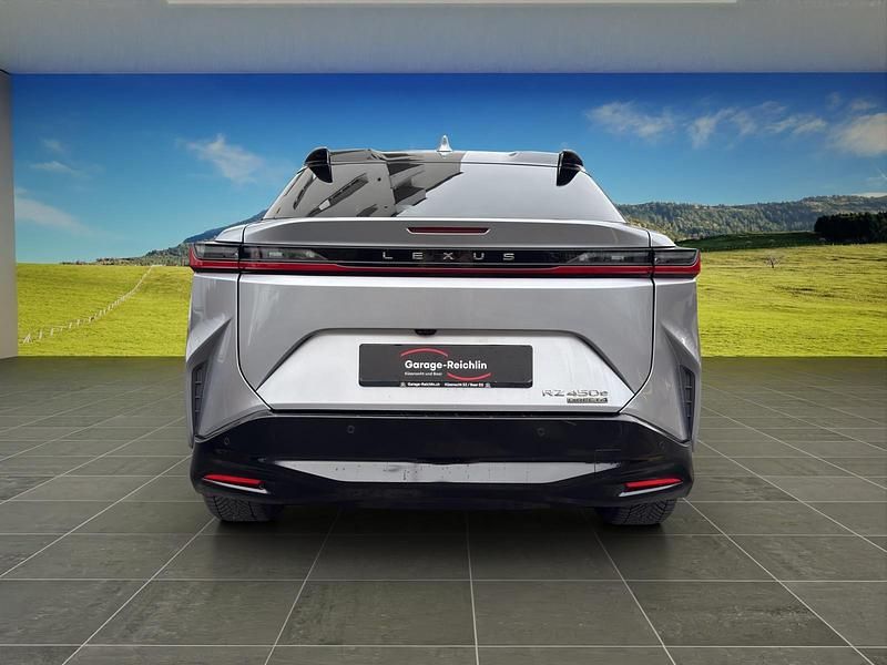 Gebraucht Lexus RZ 450e 230 kW (313 PS) 2023 Silber SUV