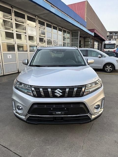 Gebraucht Suzuki Vitara 129 PS (94 kW) 2023 SUV