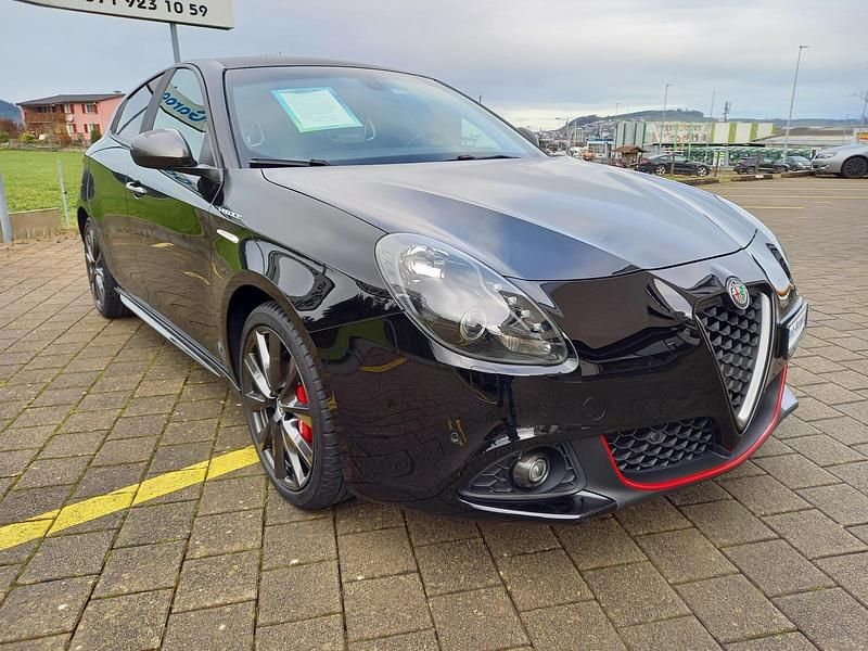 Gebraucht Alfa Romeo Giulietta Veloce 241 PS (177 kW) 2016 Schwarz Limousine