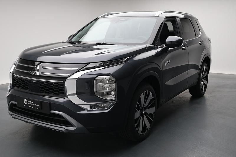 Grau Neu 2025 Mitsubishi Outlander P-HEV Intense SUV | CHF 59’700 (Fairer Preis) - Bild 1/4