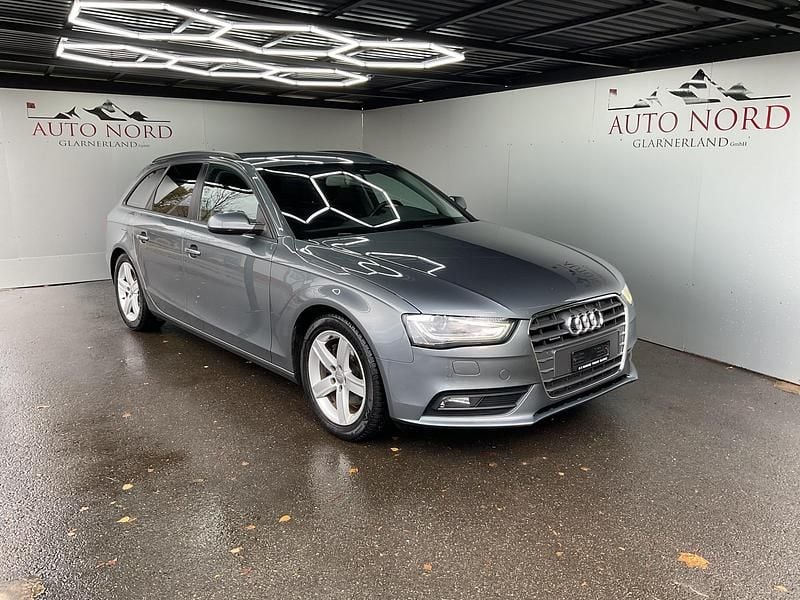 Gebraucht Audi A4 177 PS (130 kW) 2012 Kombi