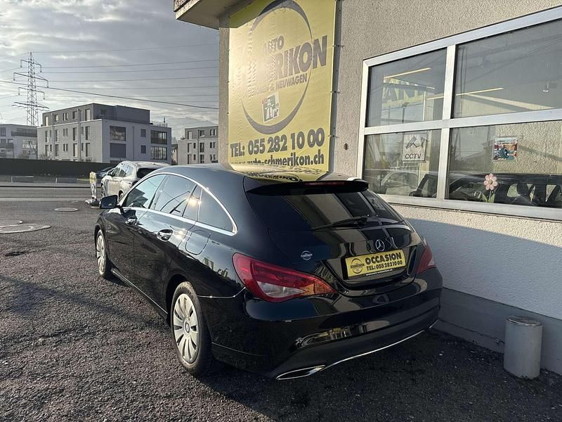 Gebraucht Mercedes CLA220 Shooting Brake Urban 177 PS (130 kW) 2018 Kombi