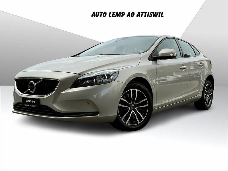 Gebraucht 2018 Volvo V40 Kinetic Kombi | CHF 13’500 (Fairer Preis) - Bild 1/4