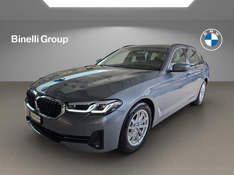 Grau Gebraucht 2023 BMW 530 Sport Line Kombi | CHF 44’900 (Superpreis) - Bild 1/4