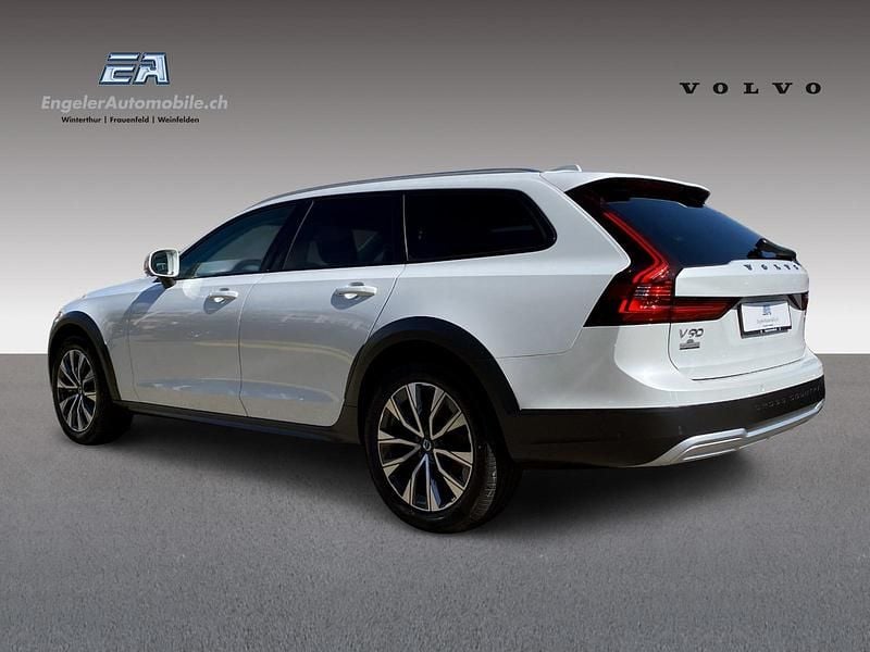 Gebraucht Volvo V90 CC Plus 250 PS (183 kW) 2024 Kombi