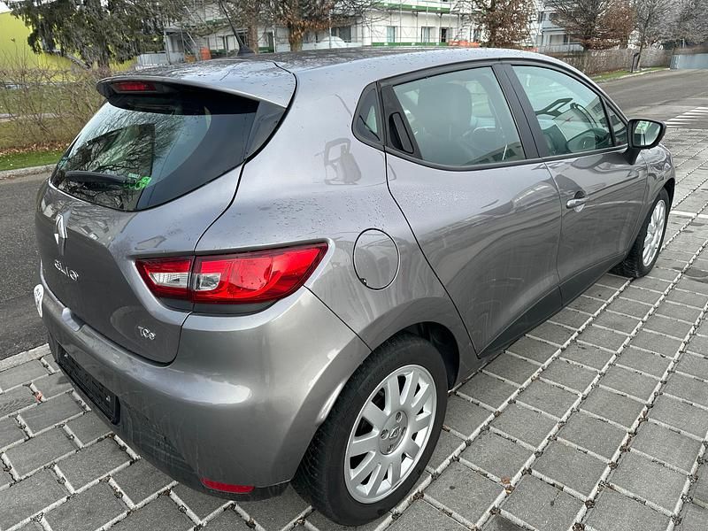 Gebraucht Renault Clio IV Dynamique 90 PS (66 kW) 2014