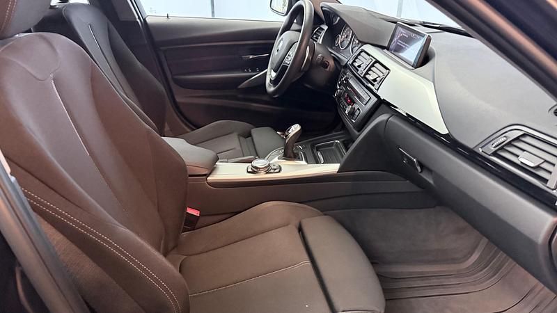 Gebraucht BMW 328 245 PS (180 kW) 2013 Kombi