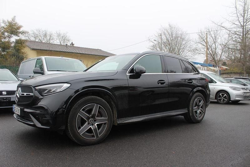 Gebraucht Mercedes GLC300e AMG line 258 PS (189 kW) 2022 SUV