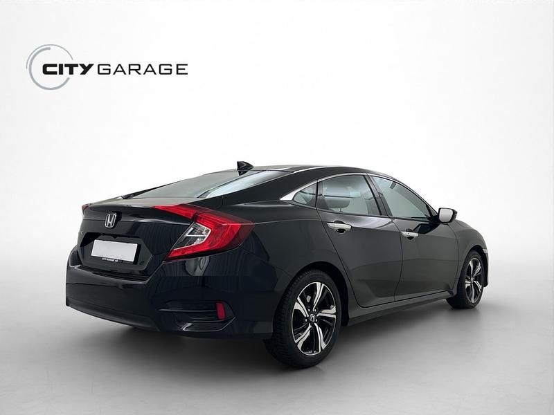 Gebraucht Honda Civic Executive 182 PS (133 kW) 2018 Schwarz Limousine