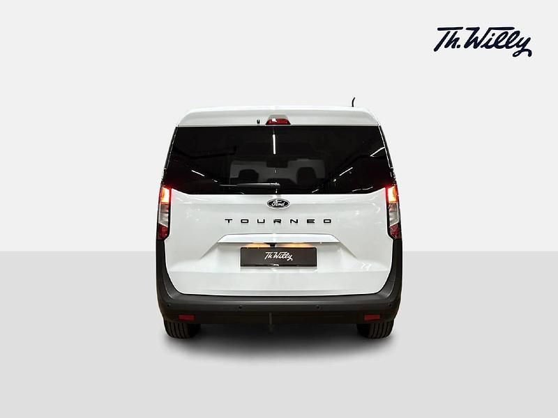Neu Ford Tourneo Titanium 125 PS (91 kW) 2025