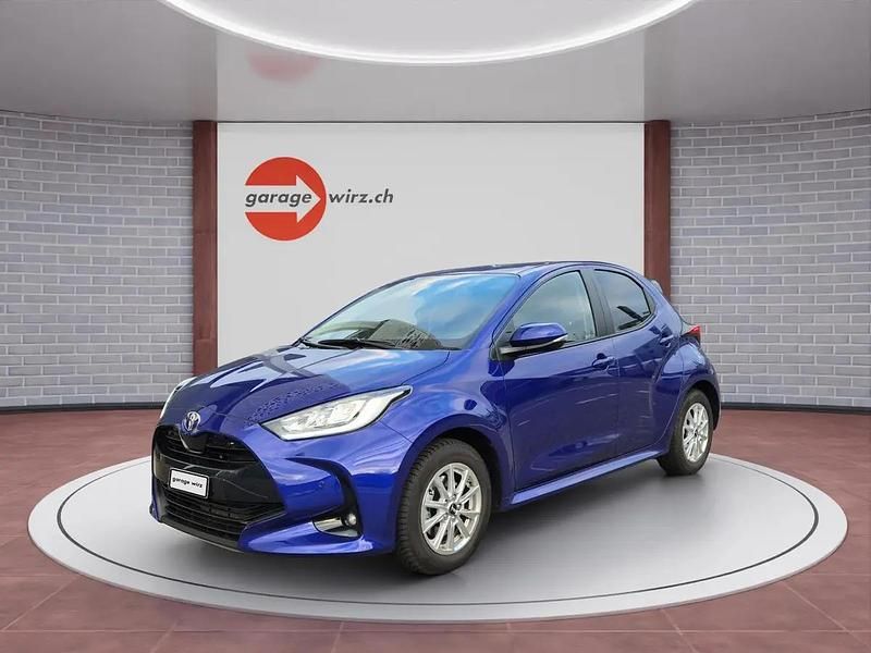 Blau Gebraucht 2026 Toyota Yaris Hybrid Trend | CHF 26’840 (Superpreis) - Bild 1/4