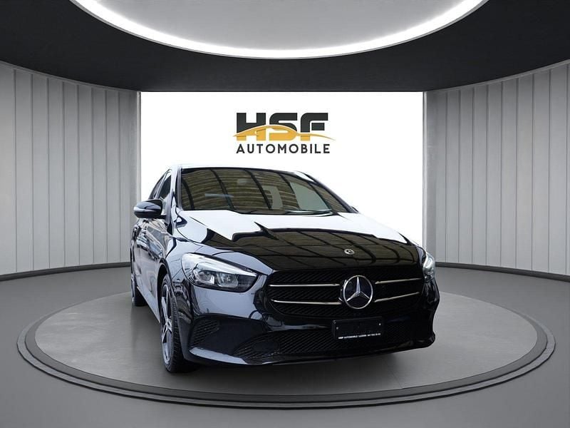 Gebraucht Mercedes B200 150 PS (110 kW) 2021 Van / Kleinbus