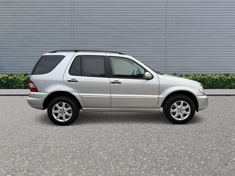 Gebraucht Mercedes ML500 Exclusive 292 PS (214 kW) 2002 SUV