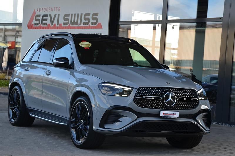 Gebraucht Mercedes GLE400 333 PS (244 kW) 2024