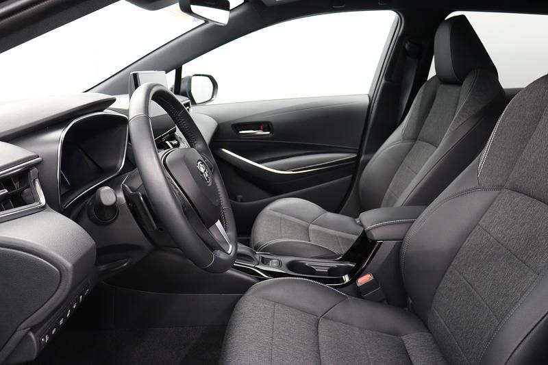 Gebraucht Toyota Corolla Trend 196 PS (144 kW) 2024 Braun Kombi