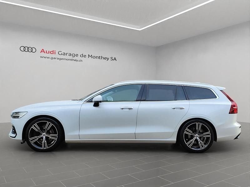 Gebraucht Volvo V60 Inscription 310 PS (228 kW) 2018 Kombi
