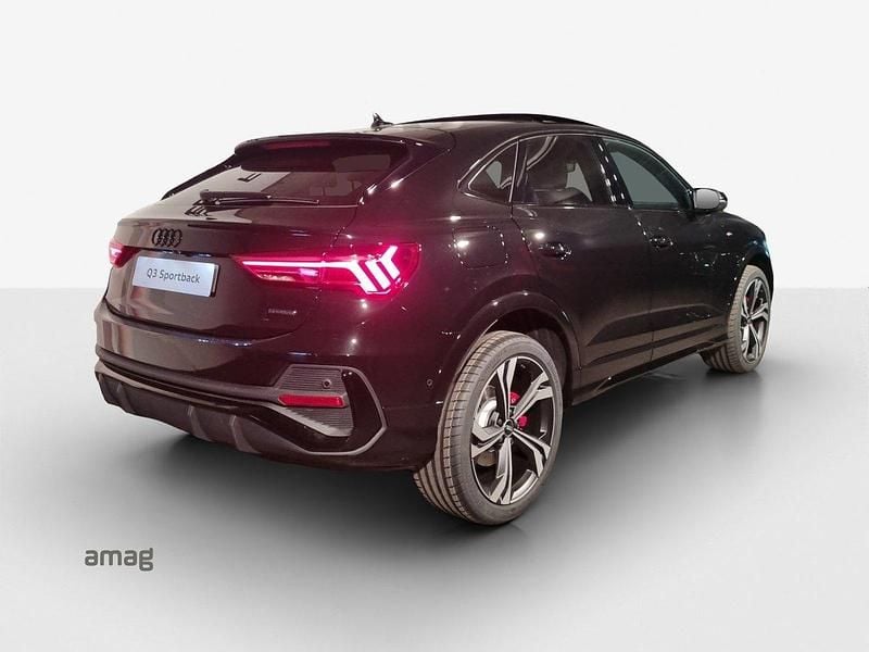Neu Audi Q3 Sportback S-Line 245 PS (180 kW) 2025 Mythosschwarz metallic SUV