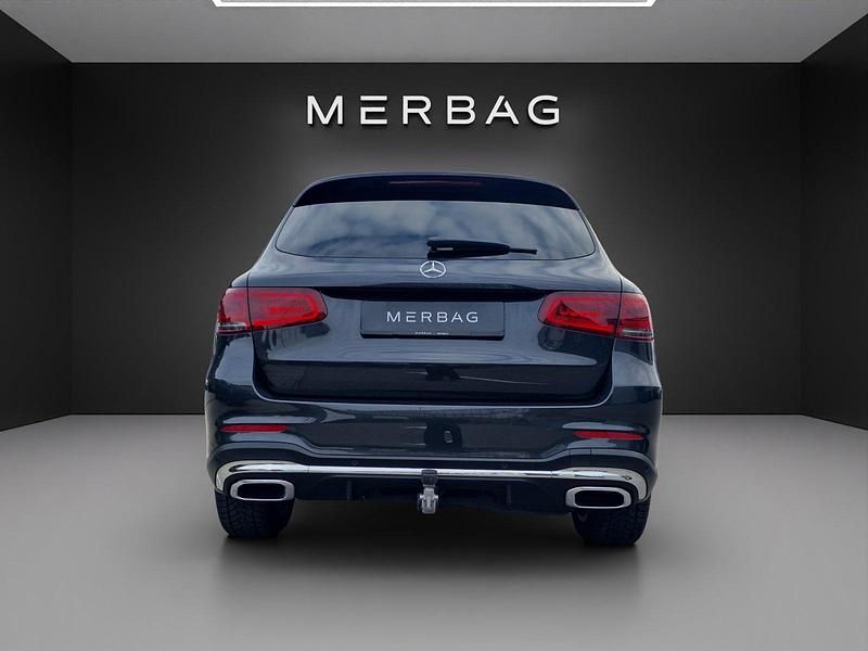 Gebraucht Mercedes GLC220 AMG line 194 PS (142 kW) 2022 Grau SUV