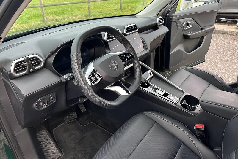 Gebraucht MG ZS Luxury 197 PS (144 kW) 2025 SUV