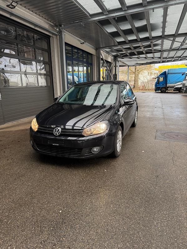 Gebraucht VW Golf VII Highline 122 PS (89 kW) 2012