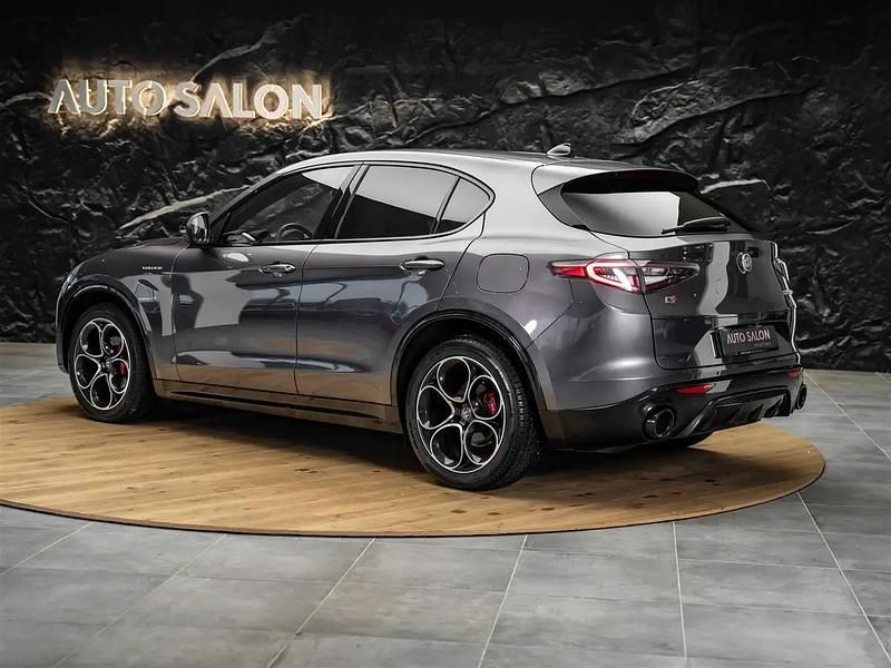 Gebraucht Alfa Romeo Stelvio Sprint 210 PS (154 kW) 2026 Gray SUV