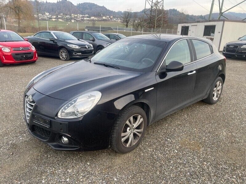 Gebraucht Alfa Romeo Giulietta Distinctive 175 PS (128 kW) 2014 Kleinwagen