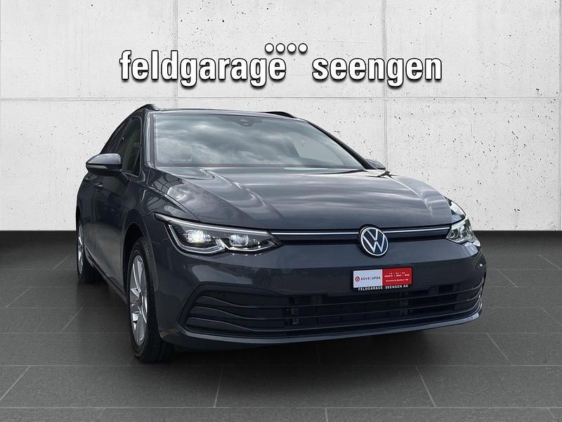 Gebraucht VW Golf VIII Life 130 PS (95 kW) 2023 Kombi