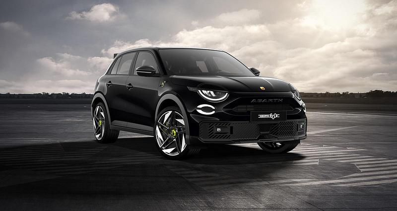 Schwarz Neu 2025 Fiat 600 Abarth SUV | CHF 39’900 (Fairer Preis) - Bild 1/4