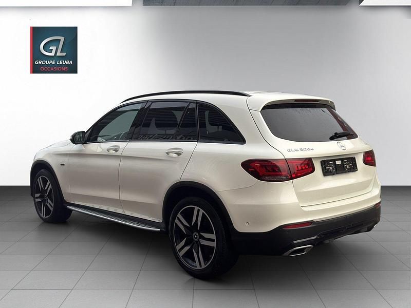 Gebraucht Mercedes GLC300e 211 PS (155 kW) 2020 Weiss SUV