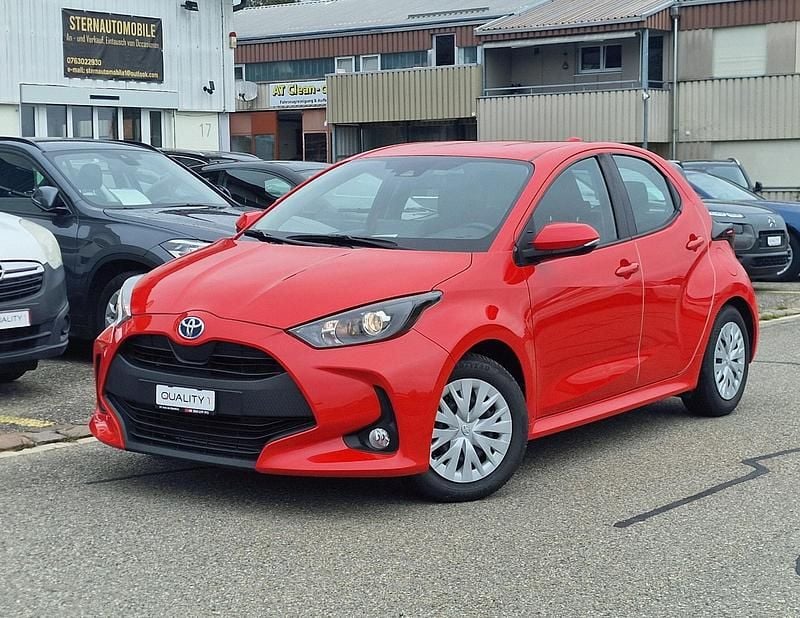 Gebraucht 2021 Toyota Yaris Hybrid | CHF 12’900 - Bild 1/4