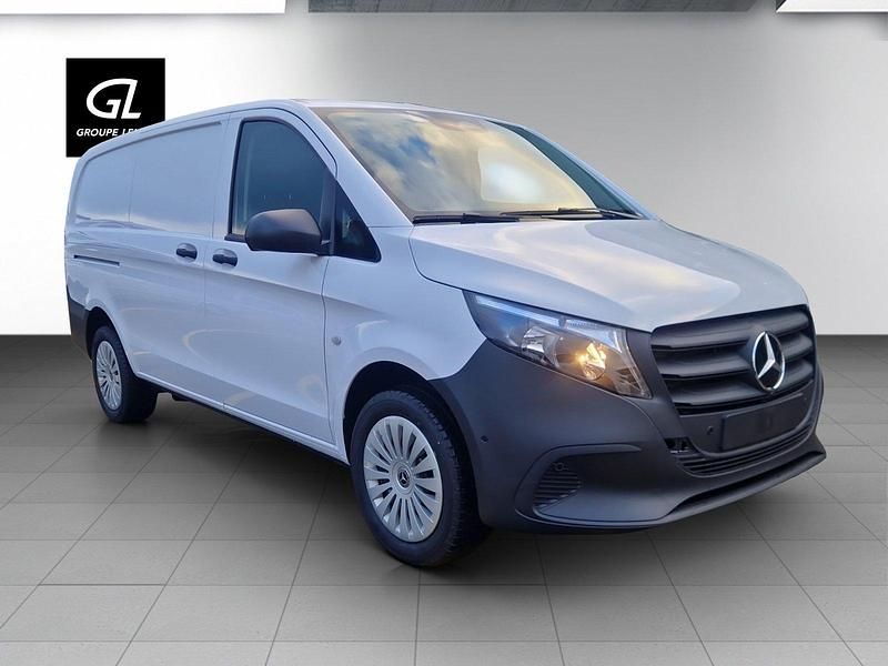 Neu Mercedes Vito 136 PS (100 kW) 2025 Van