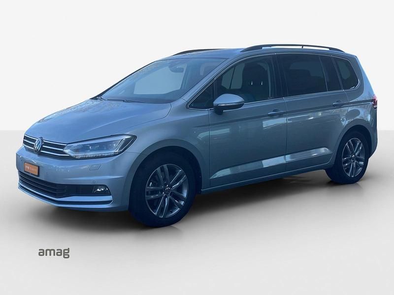 Oyster silver metallic Gebraucht 2024 VW Touran Comfortline Van / Kleinbus | CHF 38’490 (Teuer) - Bild 1/4