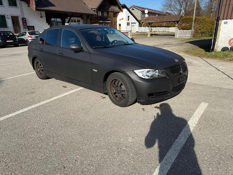 Gebraucht BMW 320 163 PS (119 kW) 2005