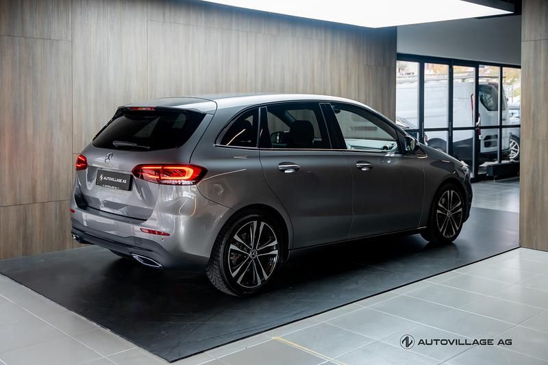 Gebraucht Mercedes B220 Progressive 190 PS (139 kW) 2019 Van / Kleinbus