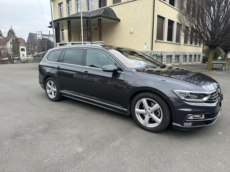 Gebraucht VW Passat Highline 190 PS (139 kW) 2019 Kombi