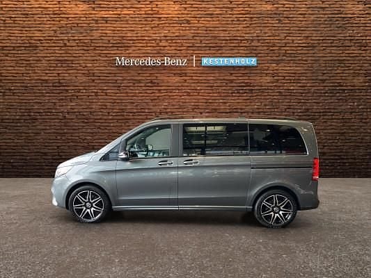 Gebraucht Mercedes V300 Avantgarde 239 PS (175 kW) 2021 Grau Van / Kleinbus