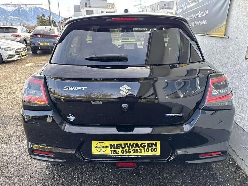 Neu Suzuki Swift 82 PS (60 kW) 2025 Schwarz Kleinwagen