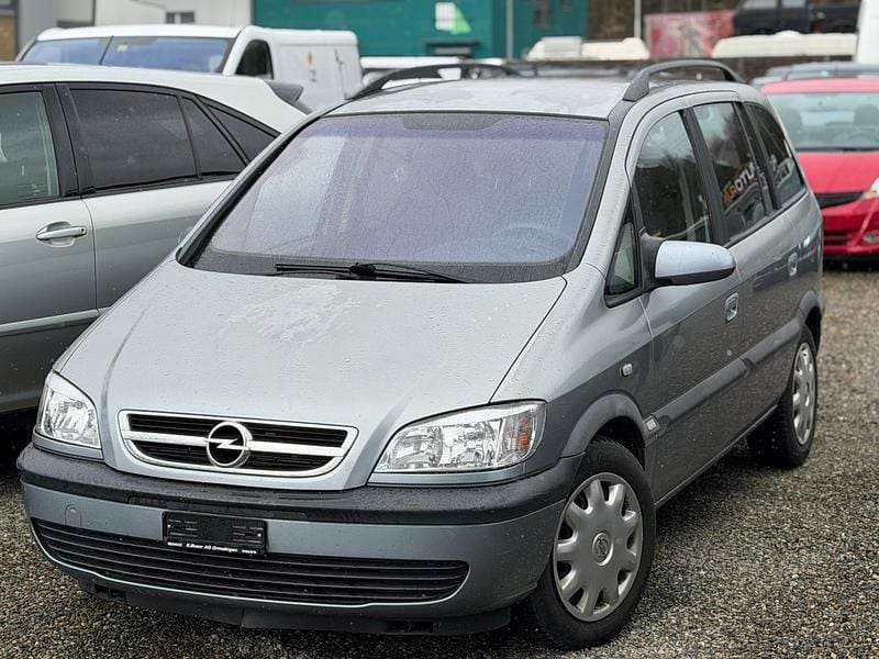 Gebraucht Opel Zafira Comfort 125 PS (91 kW) 2004 Van / Kleinbus